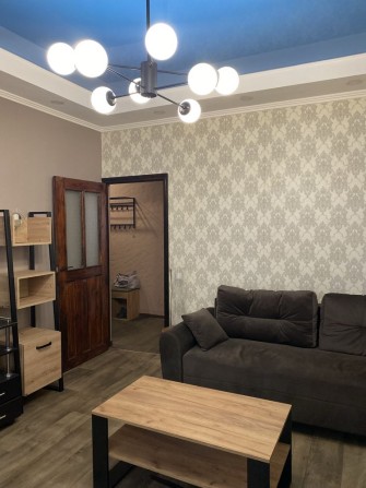 Продам 2-кімнатну , район Спортивної - фото 1