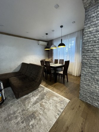 Продаж 4 кім. 10 мкрн. Лівий берег - фото 1