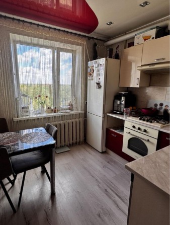 Продам 2-кімнатну , Лівий берег ( 3 мкр) - фото 1