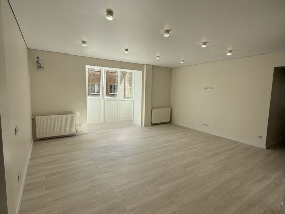 Продам сучасну 3-х кімнатну квартиру, мікрорайон Кам'янець-Подільський