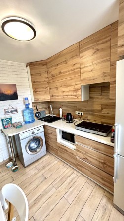 Стильна велика 1к квартира з меблями і технікою - фото 1