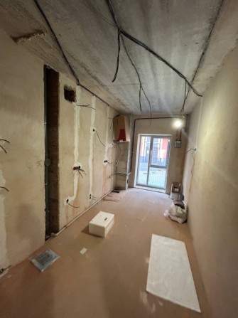 1-к квартира з частковими роботами! Газове опалення! Зручний 1 поверх - фото 1