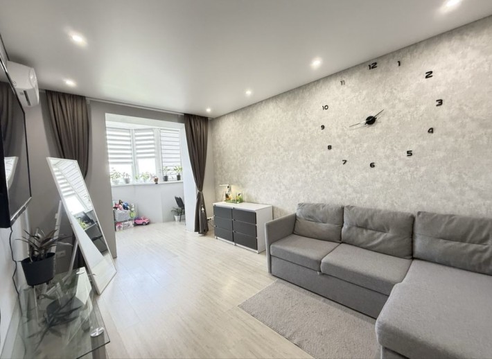 1 - кімнатна ЖК «Бучанський» сел. Гостомель з меблями - фото 1