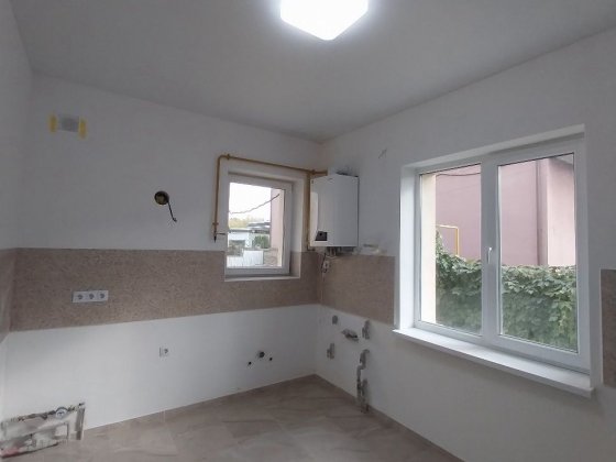 Квартира з газовим та електричним опаленням Коломия