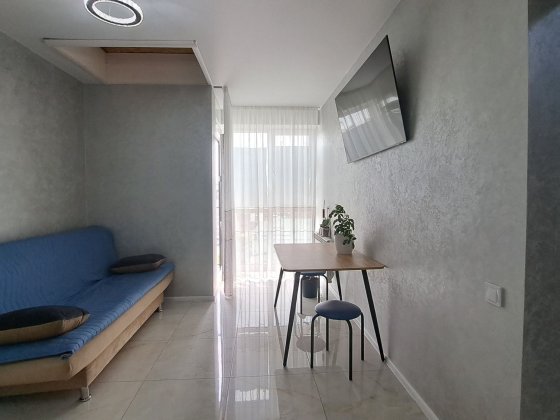 Продаж однокімнатної квартири 37.8м² з власним горищем у Гостомелі Гостомель