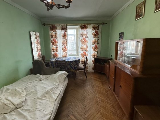 Продам 2 кімнату квартиру рн центр міста Каменец-Подольский