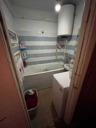 Продам 3-х кімнатну квартиру - фото 1