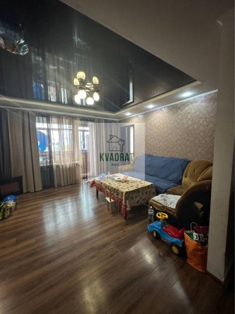 Продам 4-х кімнатну квартиру, р-н 14-го ліцею - фото 1