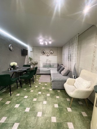 Продам дворівневу квартиру з готовим ремонтом, р-н Руські - фото 1