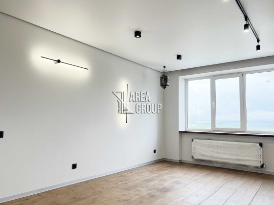 Продається 2-кімнатна квартира з авторським ремонтом. Каменец-Подольский