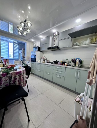 Чудова 3 кімнатна квартира для вашої родини - фото 1