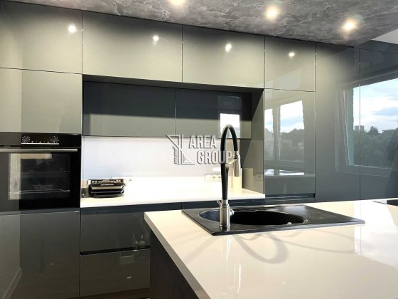 Продається стильна дворівнева квартира. Кам'янець-Подільський