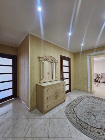 Продам 2-кімнатну квартиру в центрі міста р-н Сільпо - фото 1