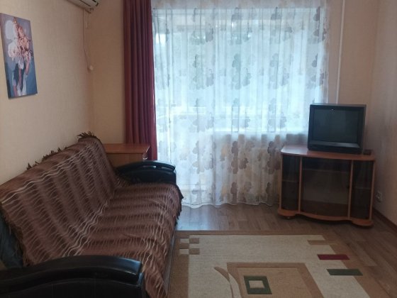 Продам однокомнатную квартиру на пр.Мира Черноморск