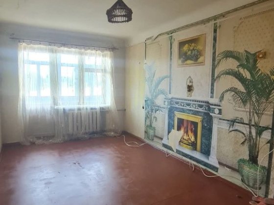 Продається 3-х кімнатна квартира  в районі водоканалу Коростень