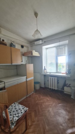 Продається 2-х кімнатна квартира в районі Залізничного вокзалу  АТБ - фото 1