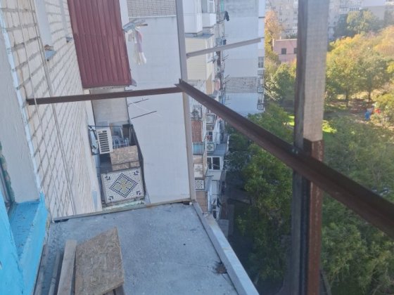 Продажа Гостинки на Александрийской 18,цена 19т торг,9/9 Чорноморськ