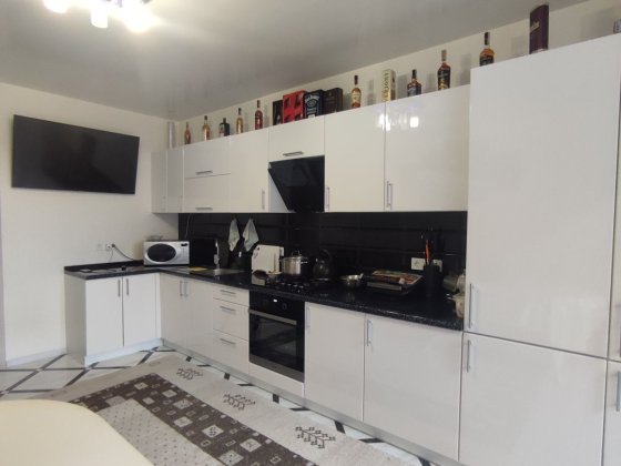 Классная 2-комнатная квартира в новом доме Чорноморськ