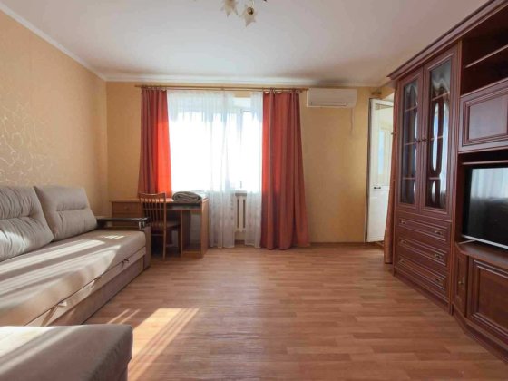 2к.квартира на Парковій, видова на море