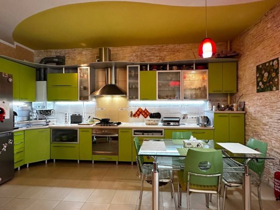 Продам 1 к квартиру 70 м кв Чорноморськ