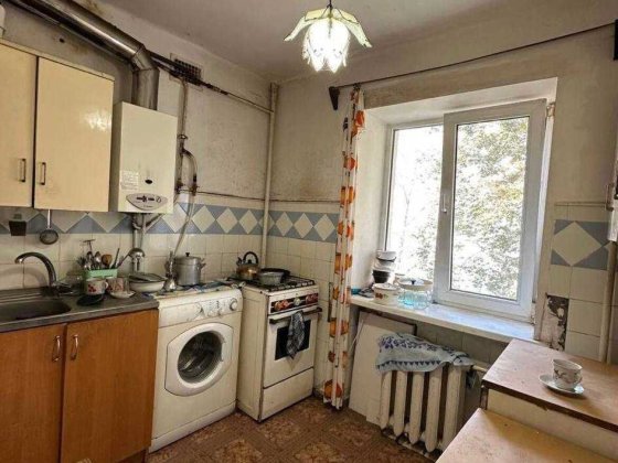 3к к-ра за найнижчою ціною,морський район,через дорогу парк і море. Черноморск