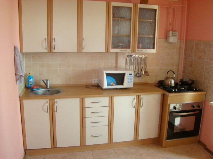 Продам 1 к/кв 50 кв/м, "Монолит" - фото 1