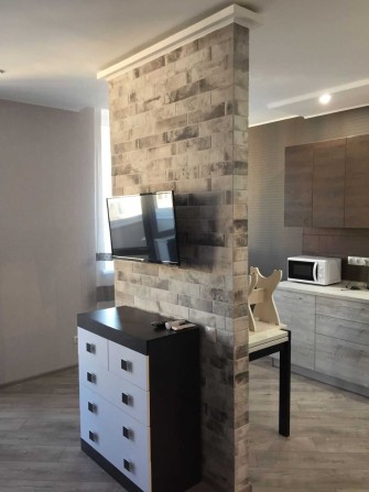 Однокомнатная квартира-студия Черноморск ЖК "Цветной бульвар" - фото 1