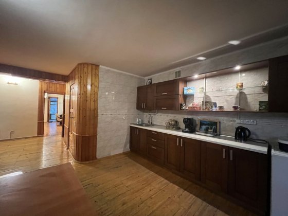 Простора квартира біля моря Чорноморськ