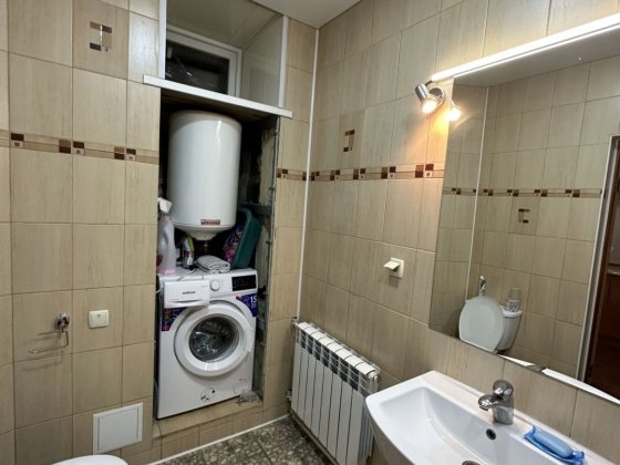 Центр 2-комнатная ул.Дружбы 12.  Возможно продажа также по Сертификату Краматорськ