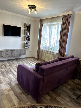 Продаж квартири, Київська обл., смт Коцюбинське - фото 1