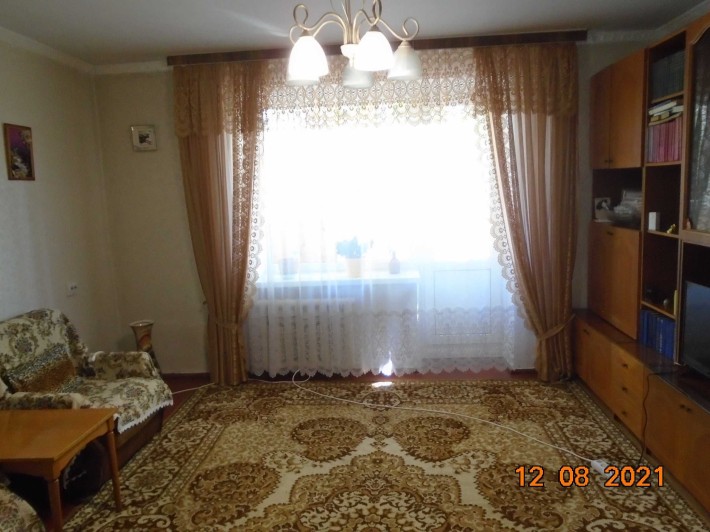 4-кімнатна квартира з меблями - фото 1