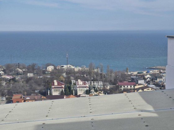 До продажу пентхаус з шикарним видом на море Черноморск