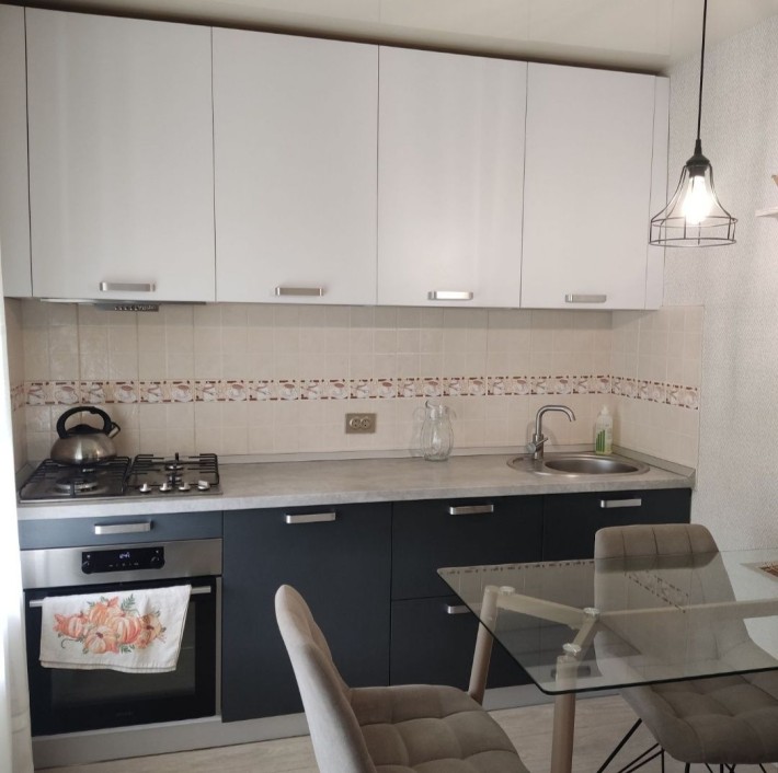 Трикімнатна,Дружби. - фото 1