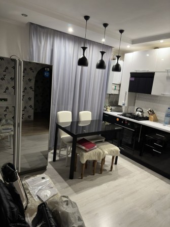 Продається 4 х кімнатна квартира - фото 1