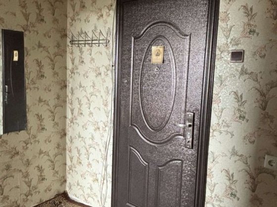 Продам 1-комнатную квартиру Лозова