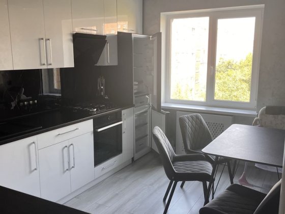 Продам 3-х комнатную квартиру Краматорск Краматорск