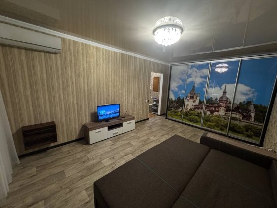 1-к квартира 2-этаж. Лазурный Хабаровская 38 Краматорск