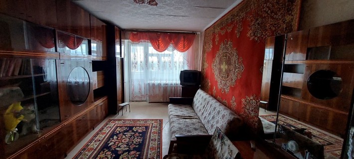 Продам 1-но кімнатну квартиру в центрі міста Лозова - фото 1