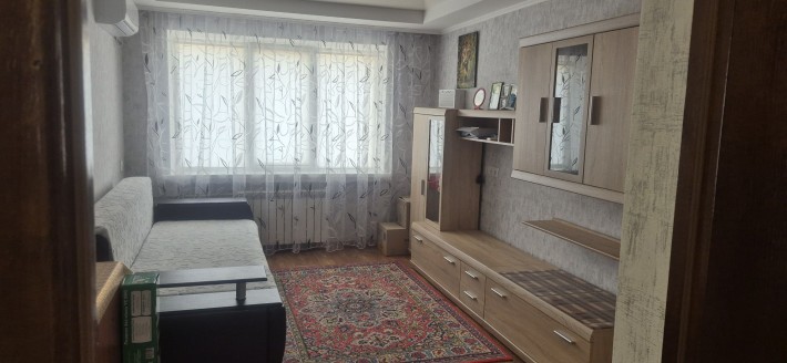 Продам 2 комнатную квартиру - фото 1