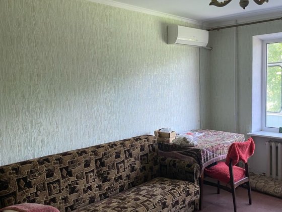 Продам 3-х чешку в р-не Ворошиловки Марганец