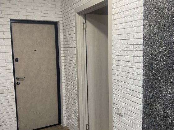 Продам 1-кім.кв « чешку» з кап ремоном 2025р на 4 м районі Лозовая