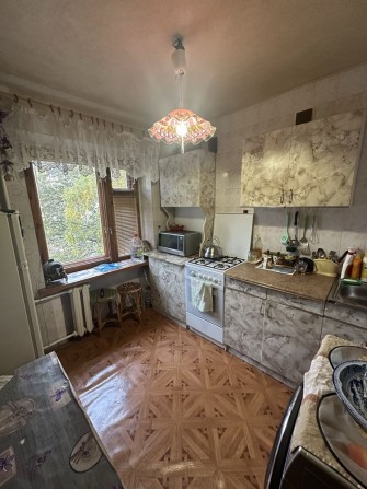 Продам 2-х кімнатну квартиру в м. Лозова - фото 1