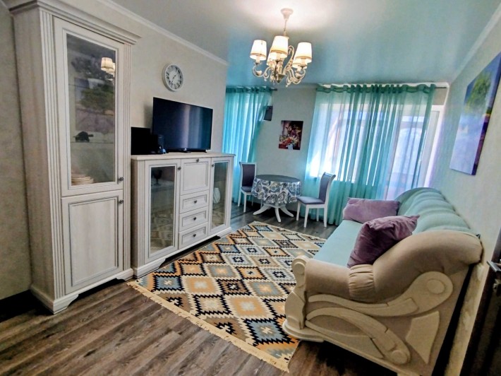 Продається 2-кімнатна квартира  по вул. Вірменська - фото 1