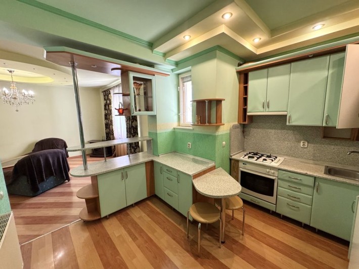 Квартира 3 кімнатна з видом на річку, центр, чешка, Парканія, - фото 1