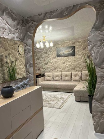 Продається стильна 2-кімнатна квартира в Росвигові! - фото 1