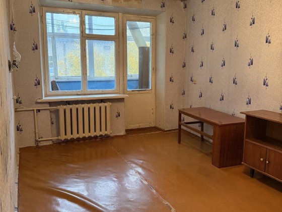 Продаж 1-но кімнатна район Сільмаш Нежин