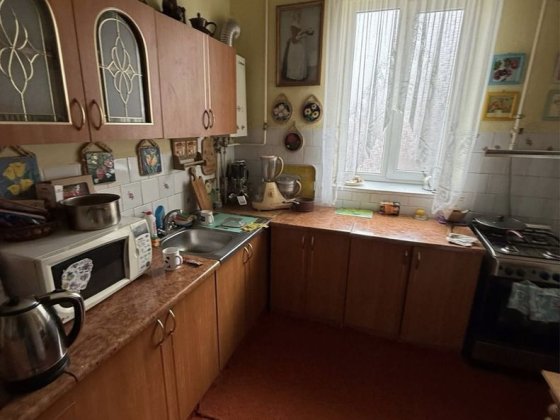 Продаж в центрі 3 кімнатноі квартири Мукачево