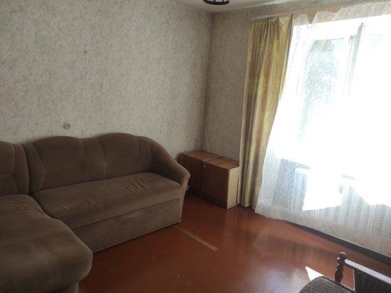 Продам 2 х кімн квартиру м-н Яблуневий Обухов