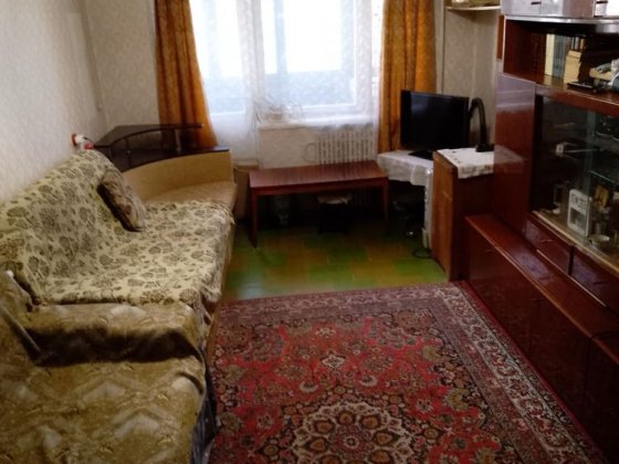 Продается срочно!1 комнатная ПЗТО, 3 этаж Павлоград