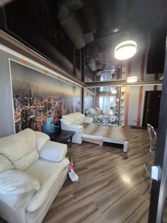 Выгодно! Центр отличную 1 к комнатную квартиру - фото 1